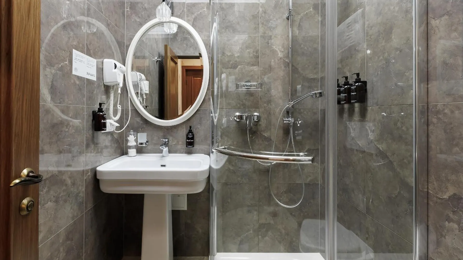 Hotel Nordian Classic In Kiev